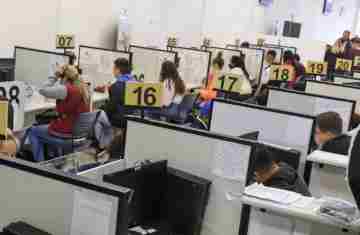  Frio no clima, mercado aquecido: Paraná tem 17,8 mil vagas de emprego abertas 